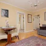 Miodowa Krasinski Garden By Renters شقة وارسو
