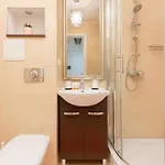 شقة Miodowa Krasinski Garden By Renters