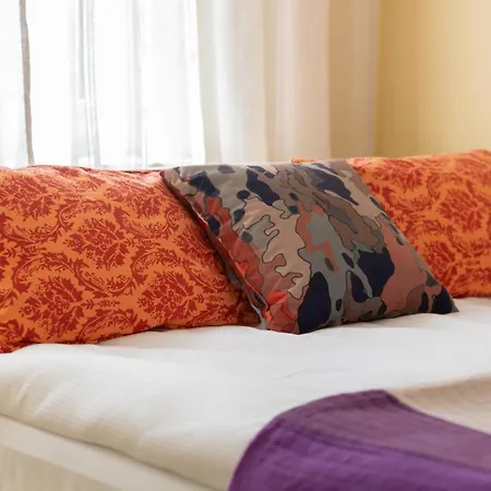 Miodowa Krasinski Garden By Renters *