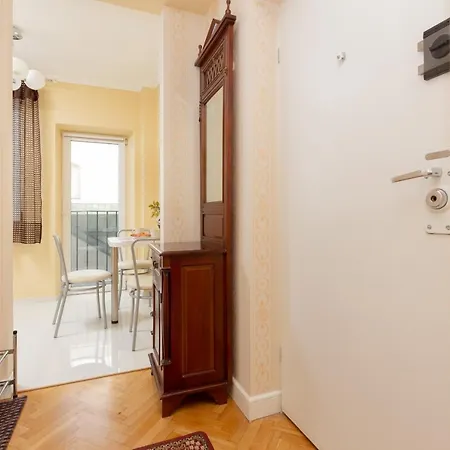 公寓 Miodowa Krasinski Garden By Renters 华沙